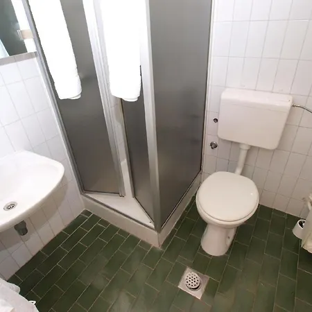 Apartment Fuer 2 Personen Ca 24 Qm In Pjescana Uvala, Istrien Istrische Riviera *