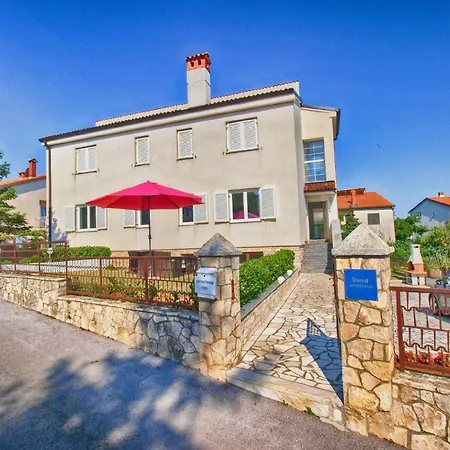 Fuer 2 Personen Ca 24 Qm In Pjescana Uvala, Istrien Istrische Riviera Apartman *