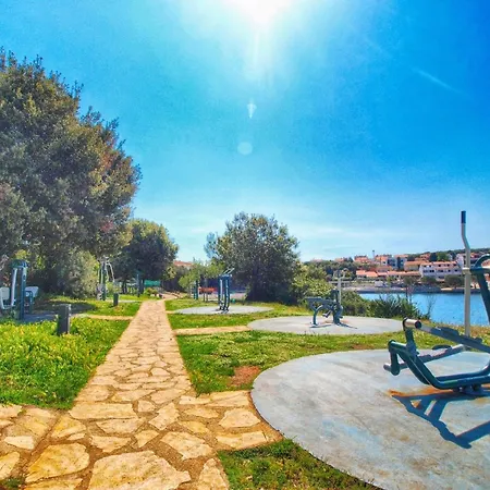 Apartment Fuer 2 Personen Ca 24 Qm In Pjescana Uvala, Istrien Istrische Riviera Pjescana Uvala
